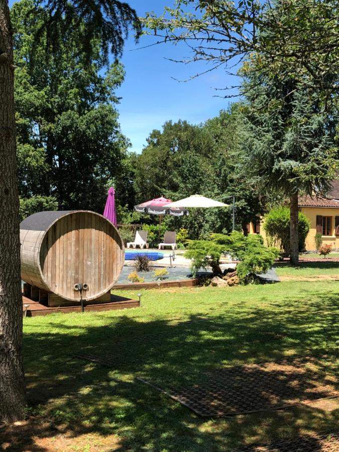 Les Plantous De Severo Cénac-et-Saint-Julien Esterno foto